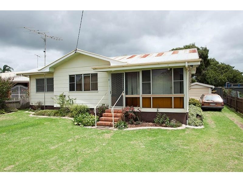 1 Wieck Street, Newtown QLD 4350
