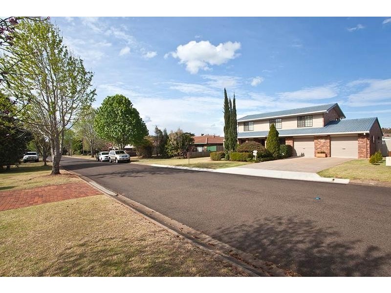 32 Box Street, Rangeville QLD 4350