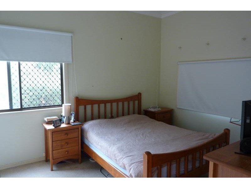 8 Vacy Street, Newtown QLD 4350