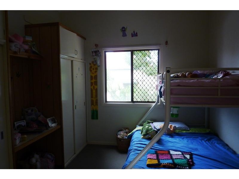 8 Vacy Street, Newtown QLD 4350