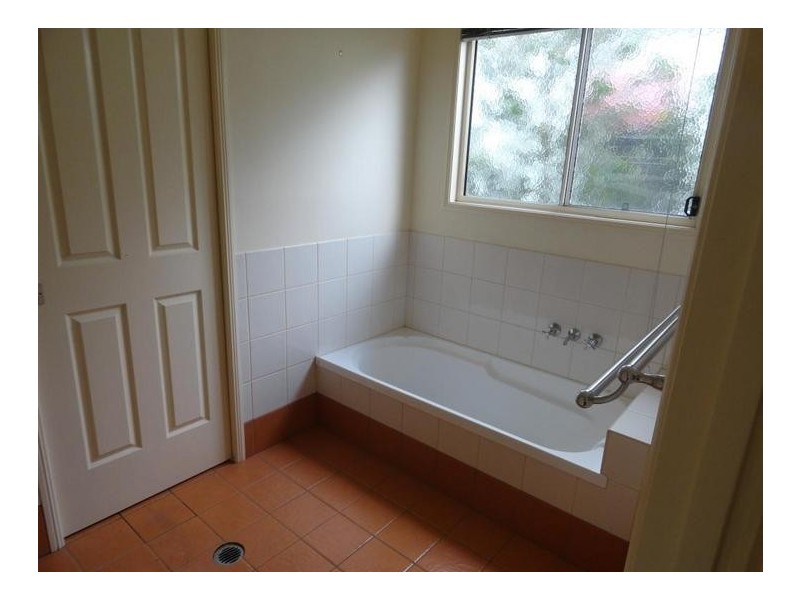 11 Kent Street, East Toowoomba QLD 4350