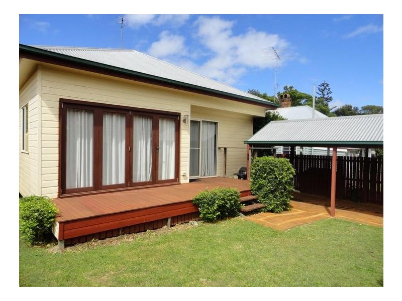 11 Kent Street, East Toowoomba QLD 4350
