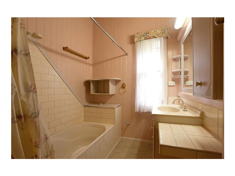 155 Cambooya Street, Drayton QLD 4350