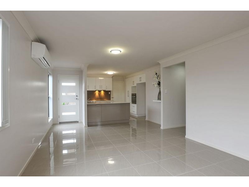 3/5 Gatfield Street, Newtown QLD 4350