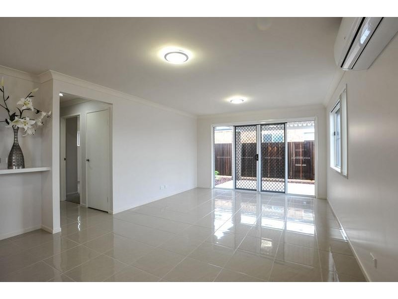 3/5 Gatfield Street, Newtown QLD 4350