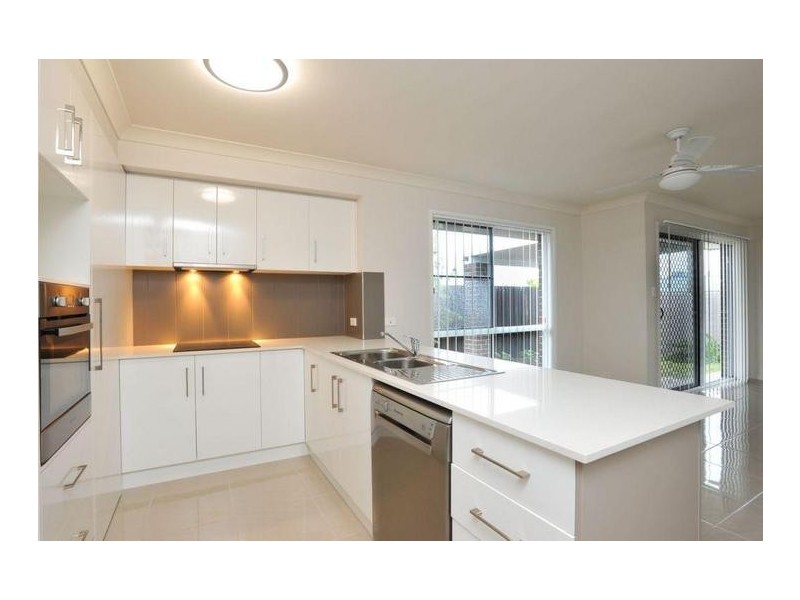 4/5 Gatfield Street, Newtown QLD 4350