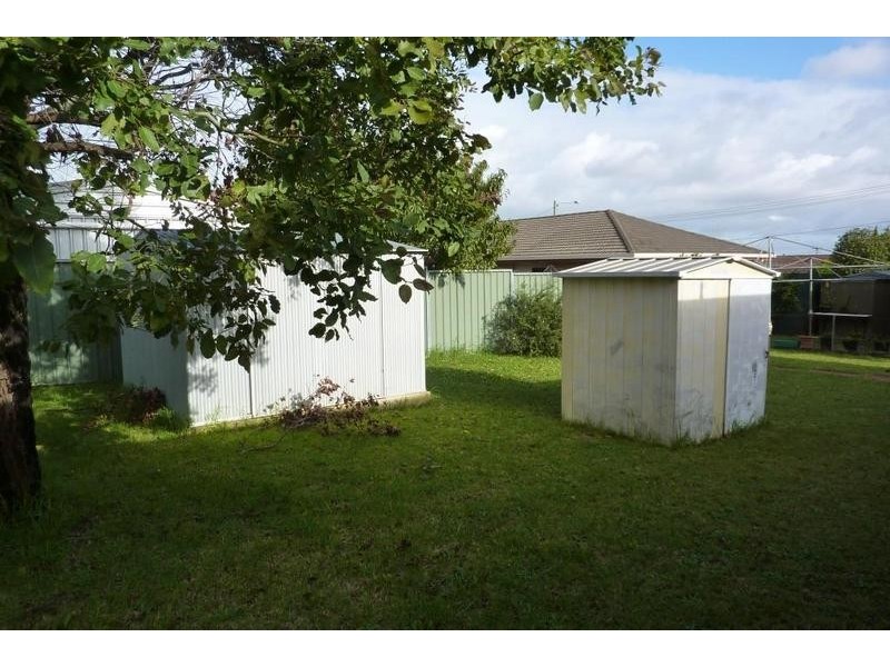 16 Hinton Street, Wilsonton QLD 4350
