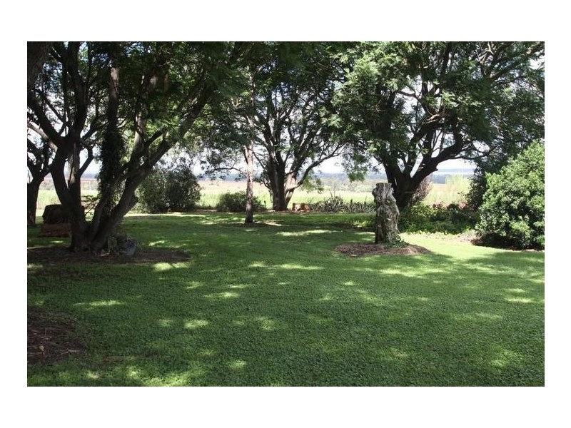 33 Rutledge Road, Jondaryan QLD 4403