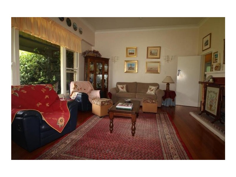 33 Rutledge Road, Jondaryan QLD 4403