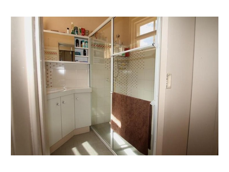 33 Rutledge Road, Jondaryan QLD 4403