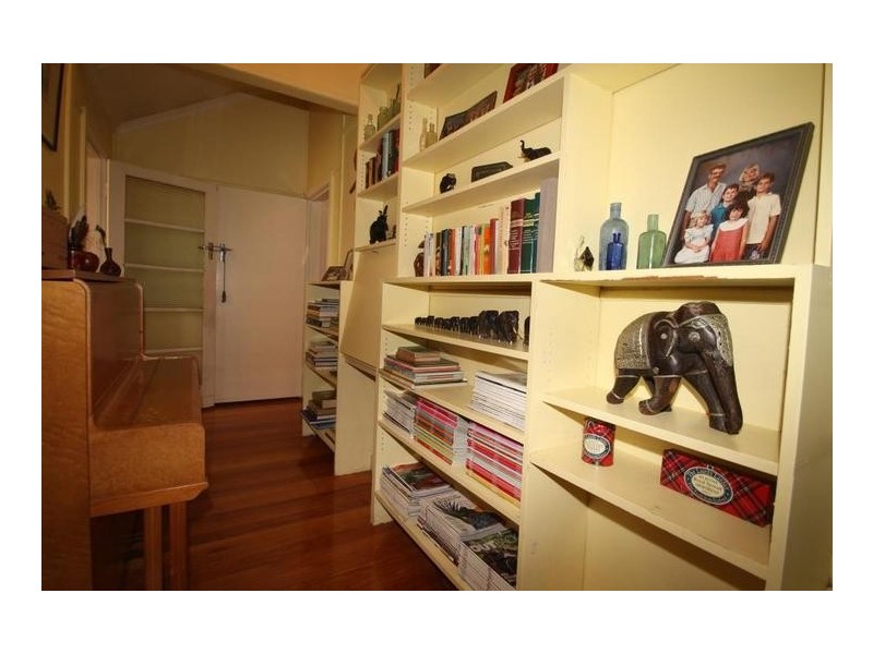 33 Rutledge Road, Jondaryan QLD 4403