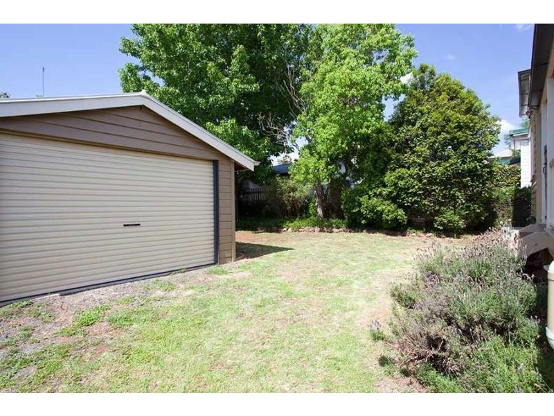11 Burns Street, East Toowoomba QLD 4350