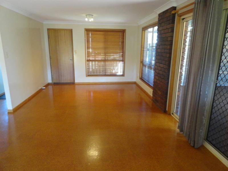 12 EVERGREEN COURT, Glenvale QLD 4350