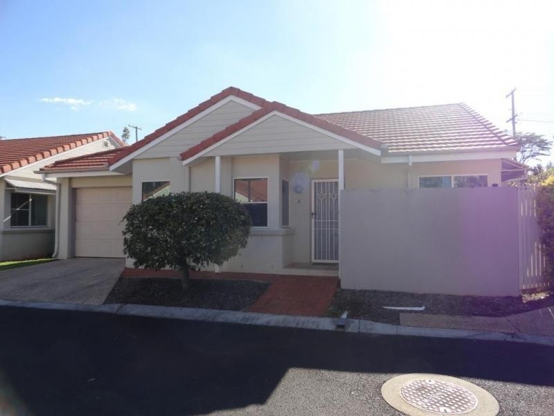 2/310-314 Mackenzie Street, Rangeville QLD 4350