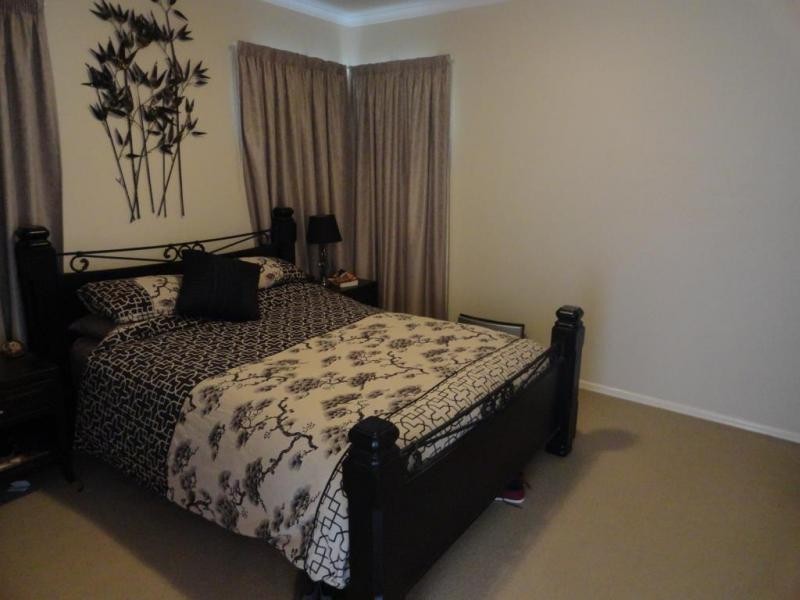 2/310-314 Mackenzie Street, Rangeville QLD 4350