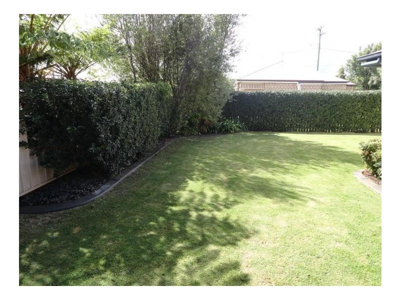 18 Holt Street, Middle Ridge QLD 4350