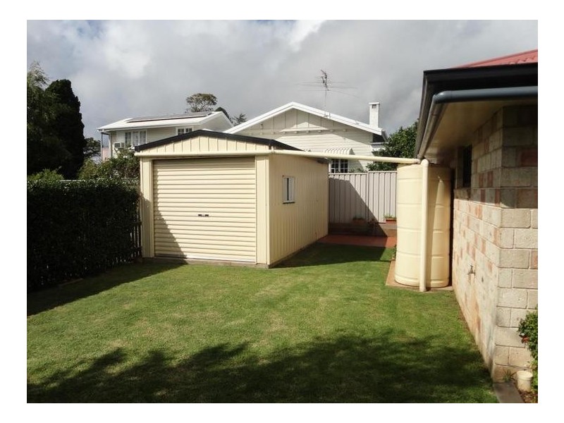 18 Holt Street, Middle Ridge QLD 4350