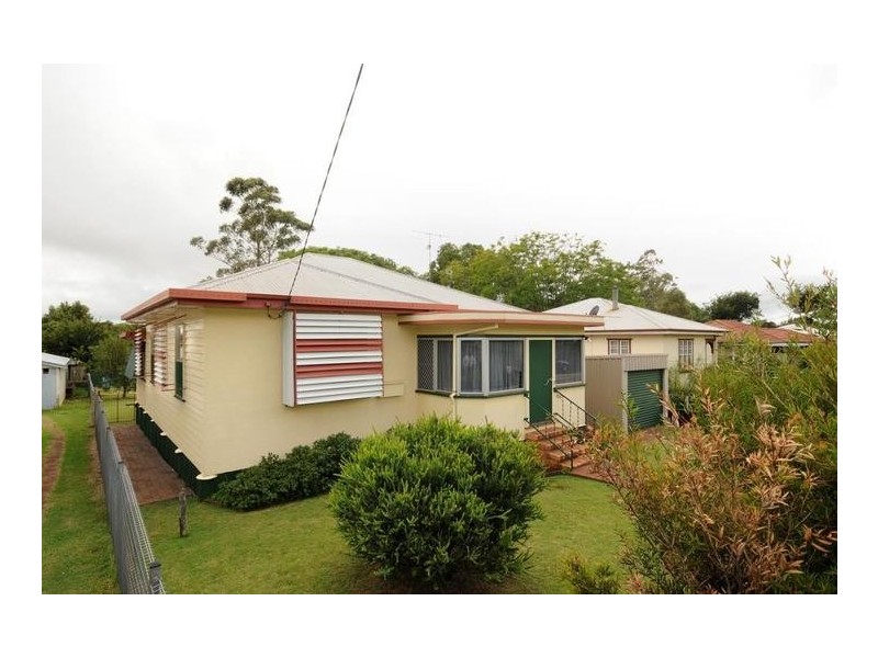 105 Stephen Street, Harristown QLD 4350