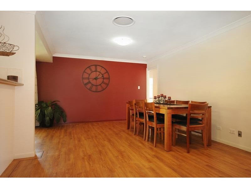 12 Poinsettia Court, Middle Ridge QLD 4350