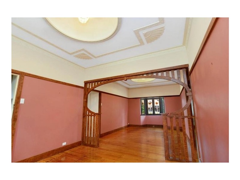 49a Bridge Street, Mount Lofty QLD 4350