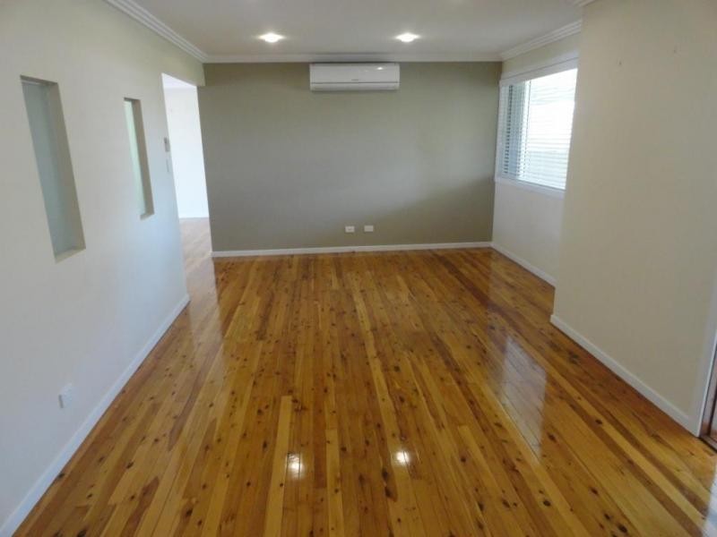 24 WILMA STREET, Centenary Heights QLD 4350