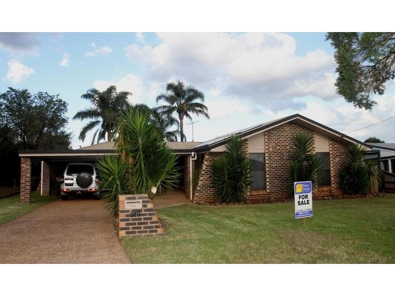 310 Greenwattle Street, Wilsonton Heights QLD 4350