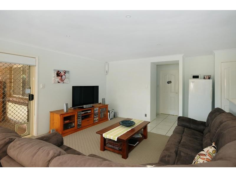 10 Lorraine Crescent, Centenary Heights QLD 4350