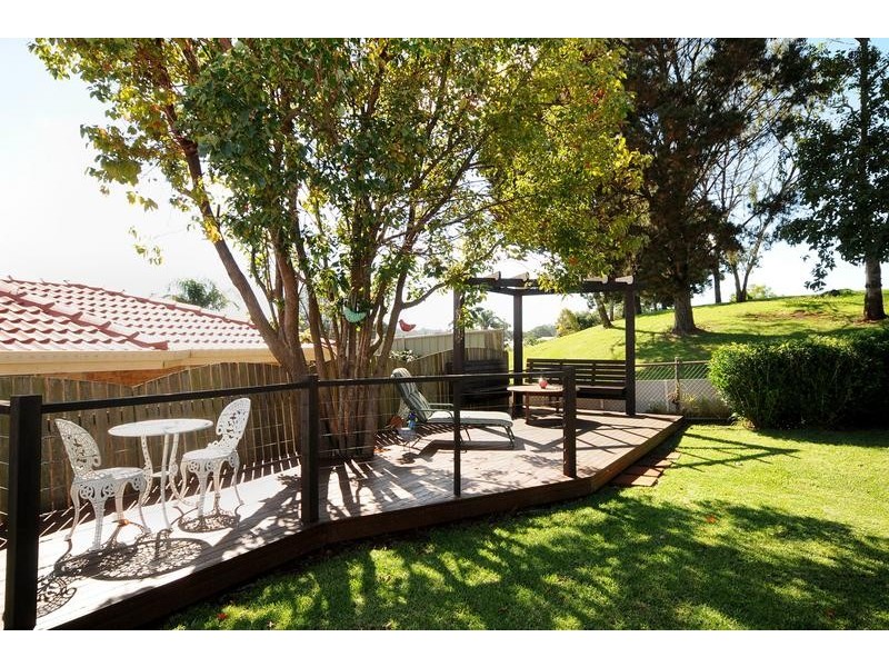 10 Lorraine Crescent, Centenary Heights QLD 4350
