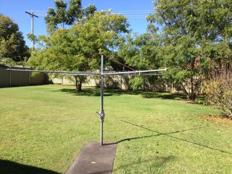 2/10 Hanna Court, Kearneys Spring QLD 4350