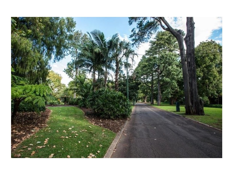 1c Eleanor Street, East Toowoomba QLD 4350