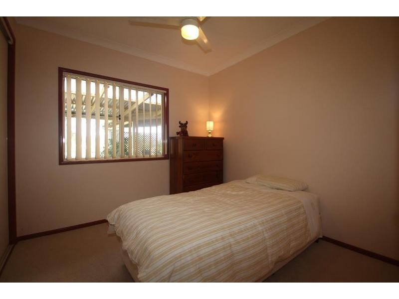 9 Rebecca Street, Glenvale QLD 4350