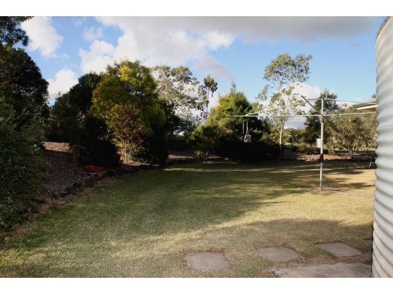 9 Rebecca Street, Glenvale QLD 4350