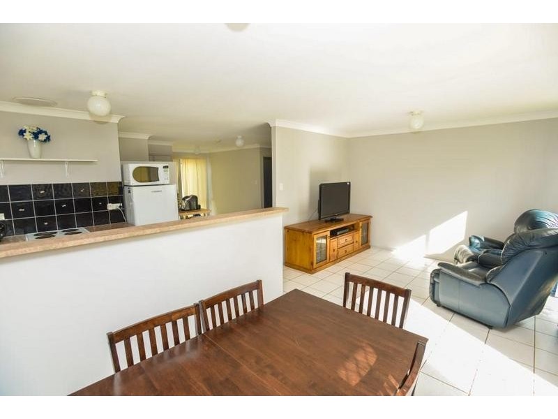 25 Fair Street, Rockville QLD 4350