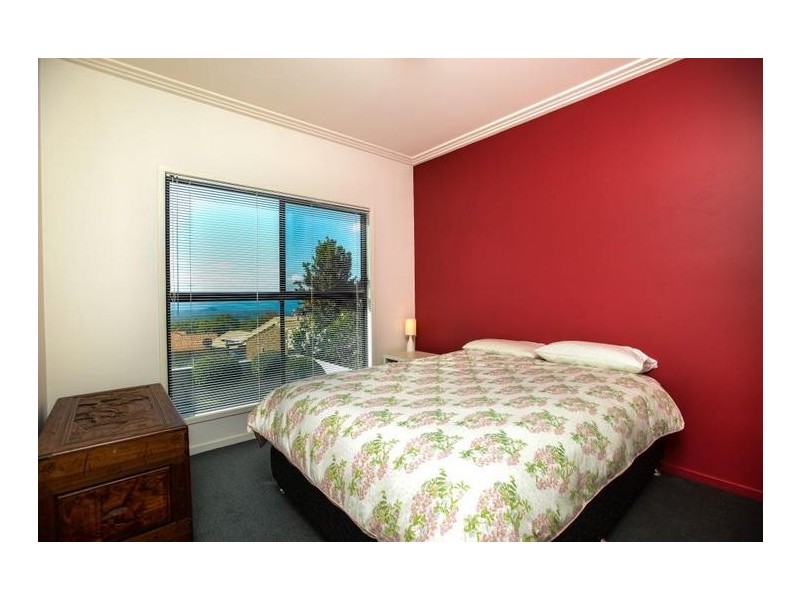 12 Martindale Court, Mount Lofty QLD 4350