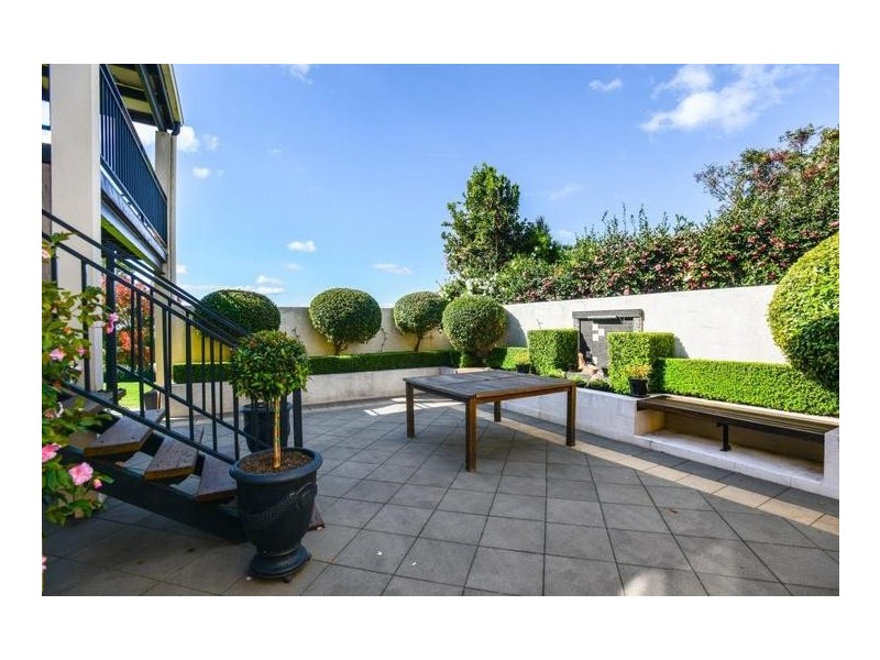 12 Martindale Court, Mount Lofty QLD 4350