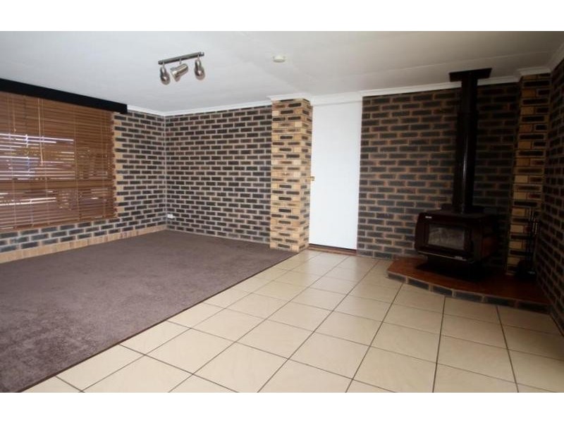 310 Greenwattle Street, Wilsonton Heights QLD 4350