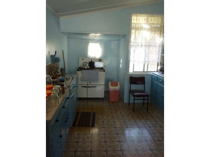 9 Berry Street, Wilsonton QLD 4350