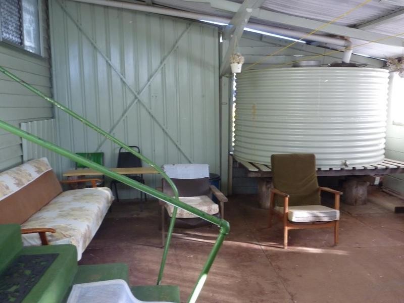 9 Berry Street, Wilsonton QLD 4350