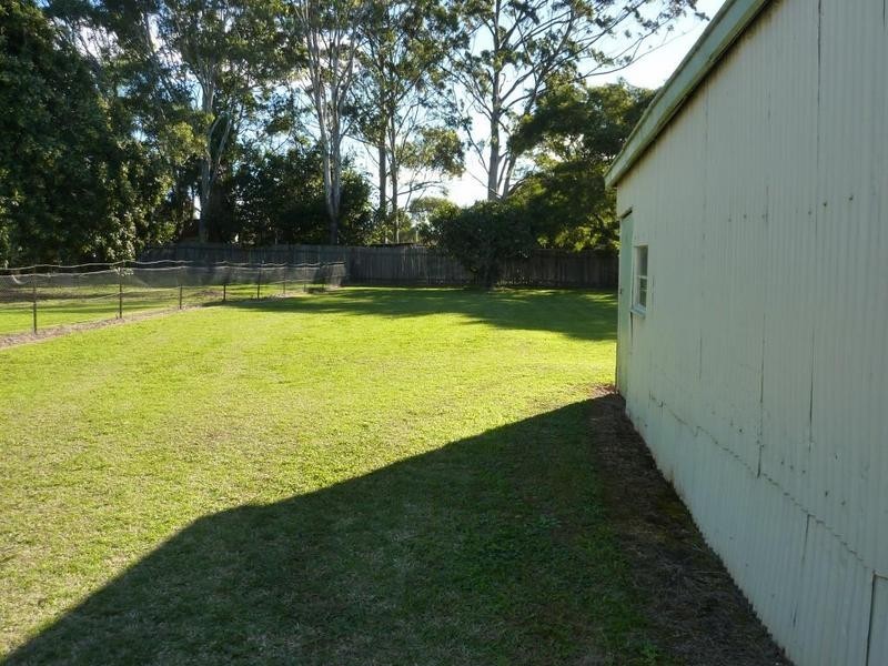 9 Berry Street, Wilsonton QLD 4350