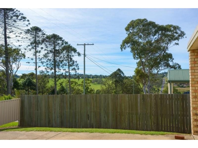 25 Fair Street, Rockville QLD 4350