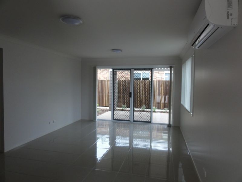 3/5 Gatfield Street, Newtown QLD 4350