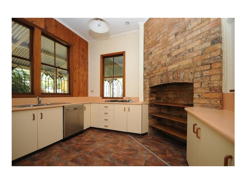 14 Horton Street, East Toowoomba QLD 4350