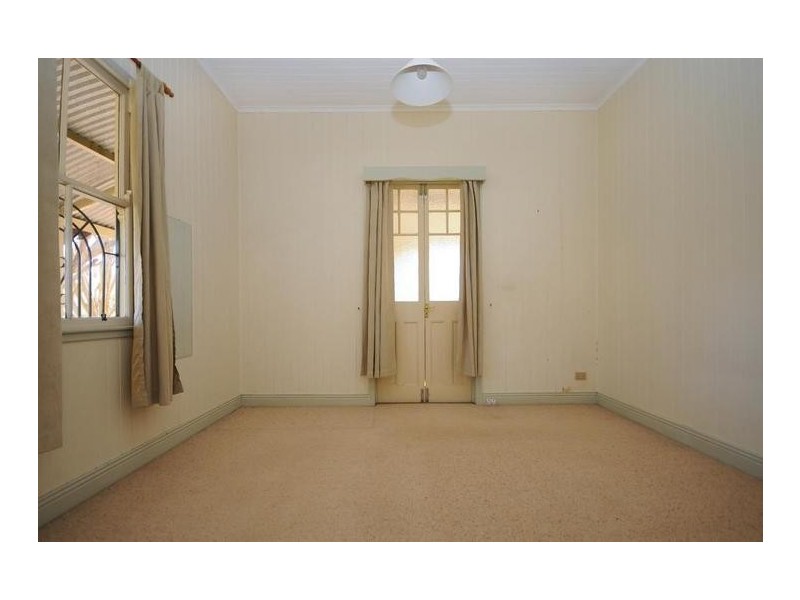 14 Horton Street, East Toowoomba QLD 4350