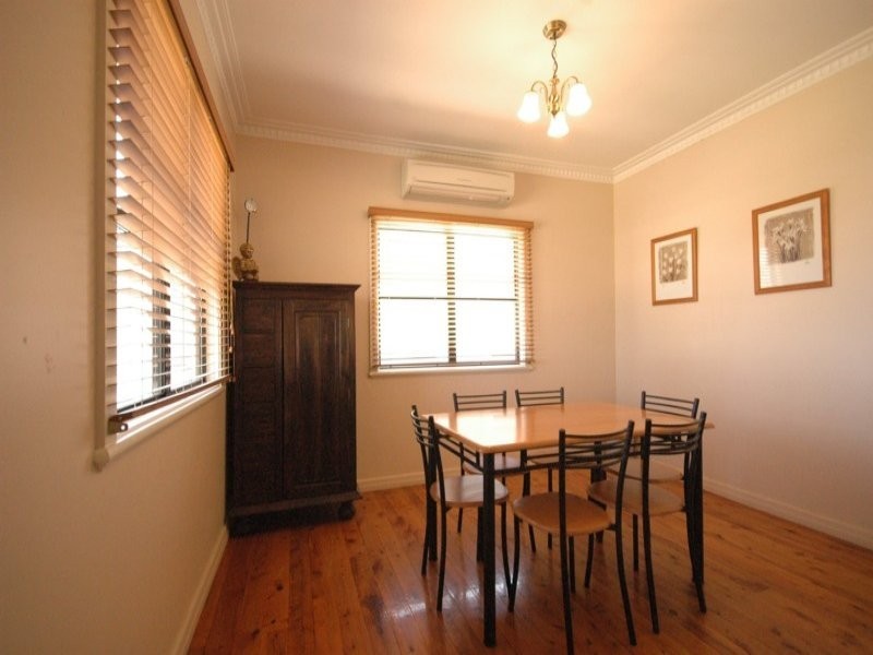 31 Geoffrey Street, Mount Lofty QLD 4350