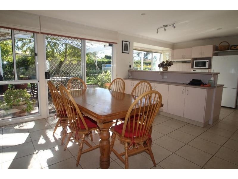 16 Dhal Street, Cotswold Hills QLD 4350