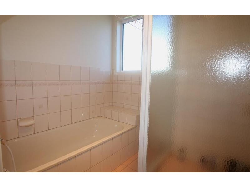 16 Dhal Street, Cotswold Hills QLD 4350