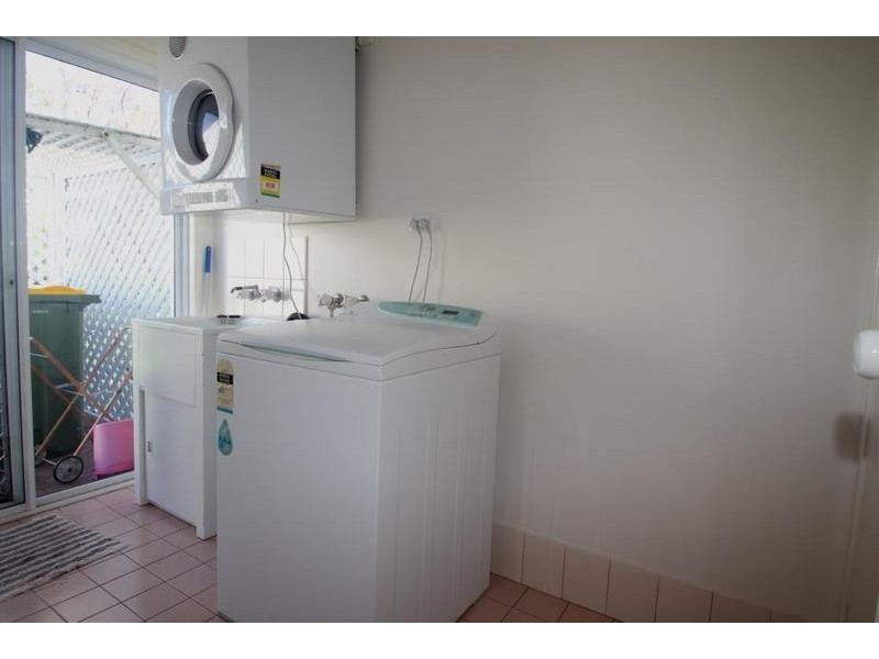 16 Dhal Street, Cotswold Hills QLD 4350