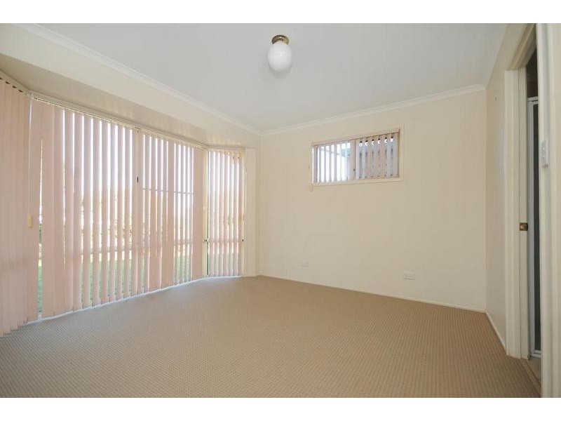 5 Honeysuckle Drive, Glenvale QLD 4350