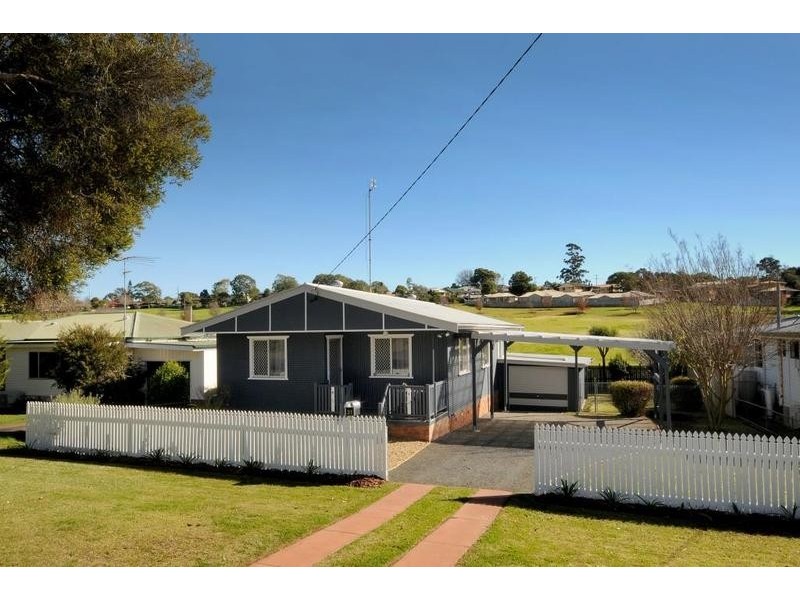 21 Teesdale Avenue, Newtown QLD 4350