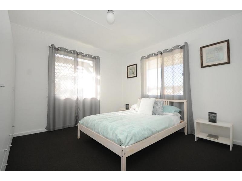 21 Teesdale Avenue, Newtown QLD 4350